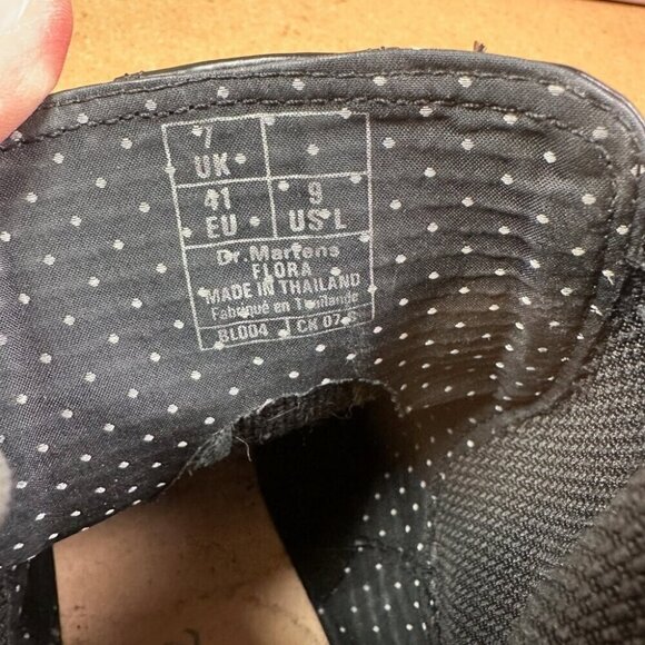 Dr Martens Flora Chelsea Boot in Smooth Black Leather Size Womens 9 - Picture 6 of 8